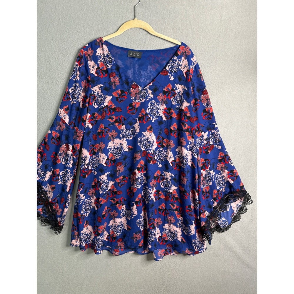 ASTR Floral Bell Sleeve V Neck Blue‎ Dress Lace Trim Women's Size Medium